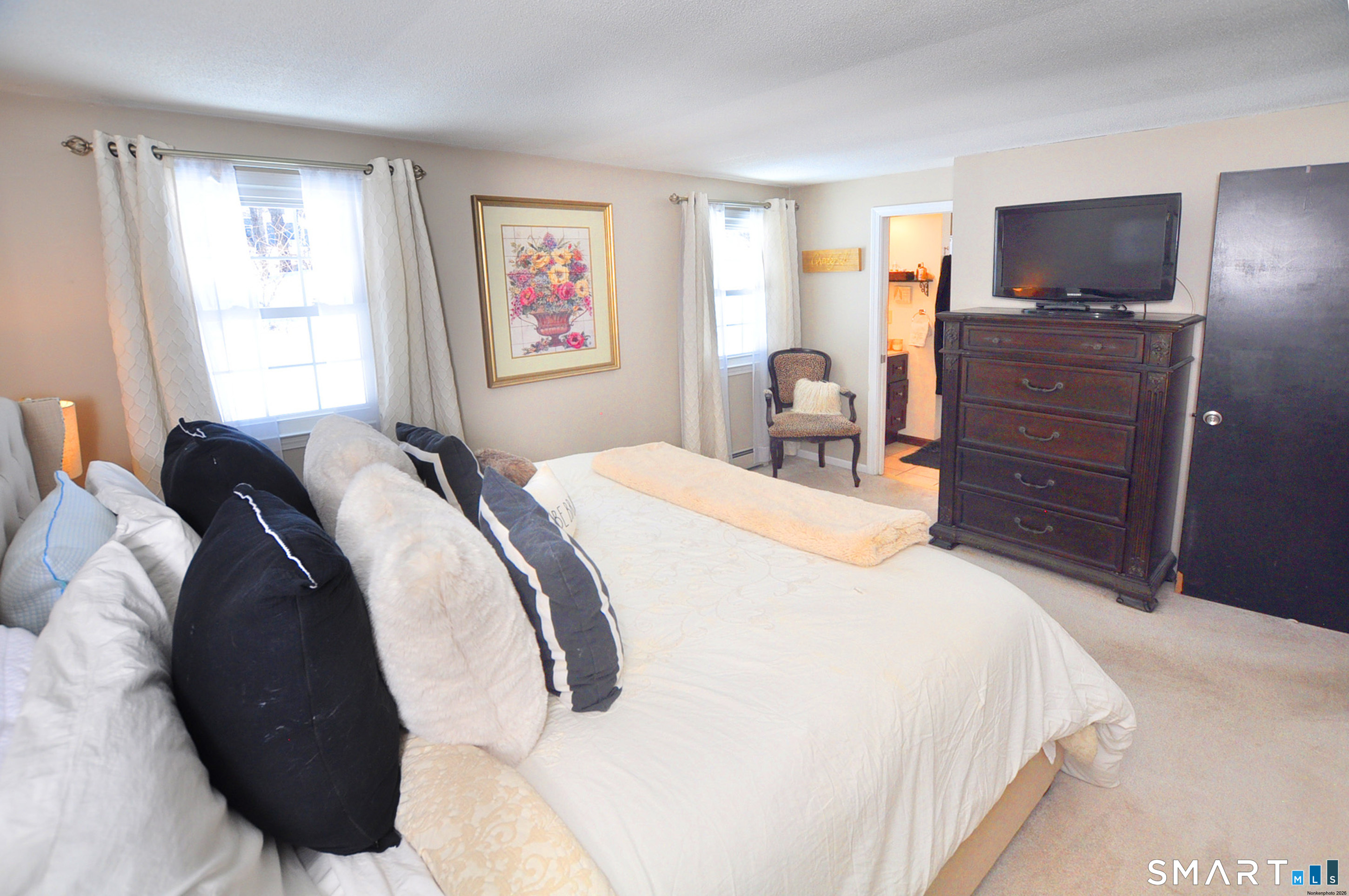 39 Huckleberry Lane Manchester CT 06040