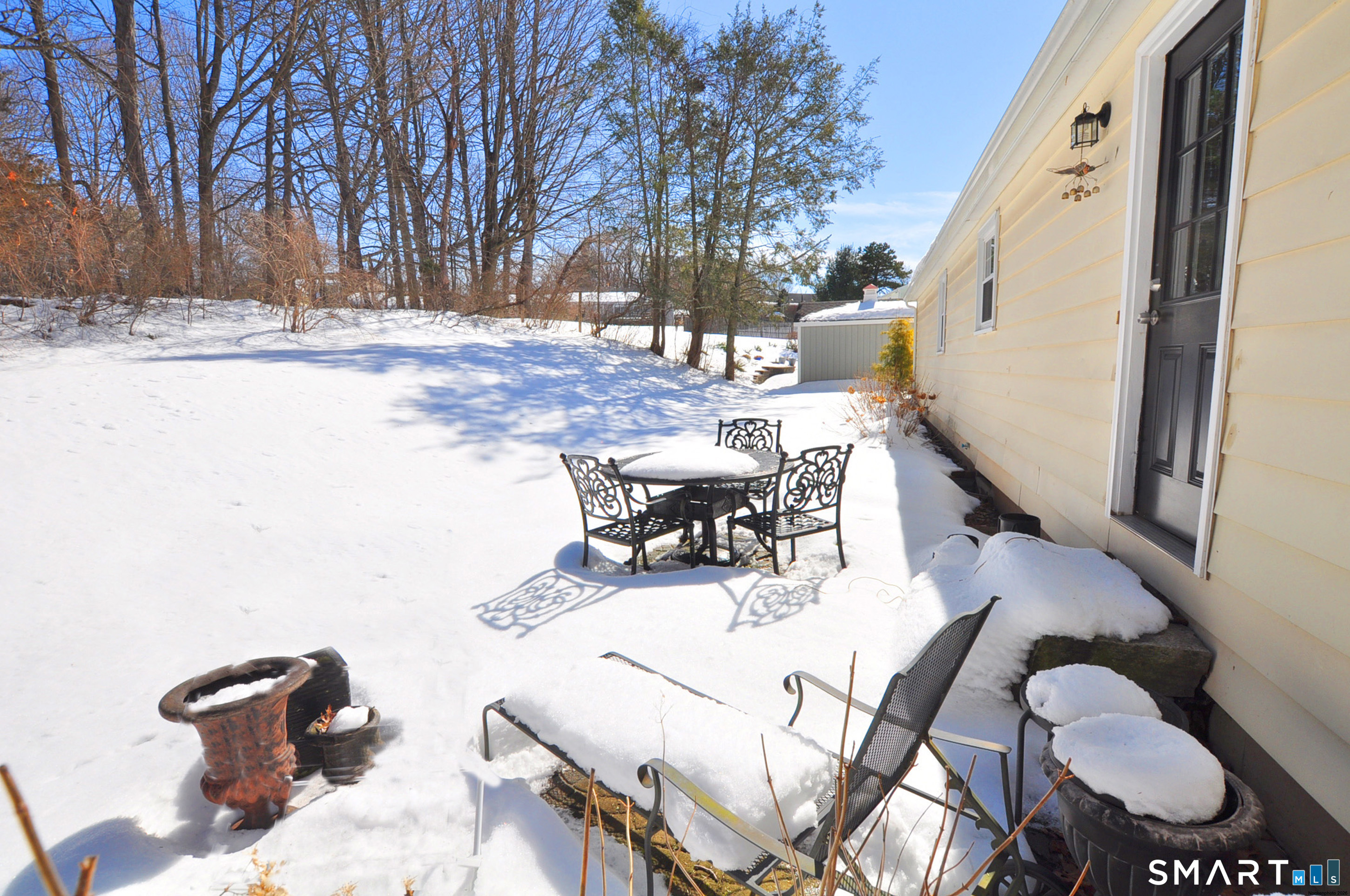 39 Huckleberry Lane Manchester CT 06040
