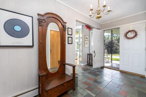 79 Briar Hill Road Norwich CT 06360