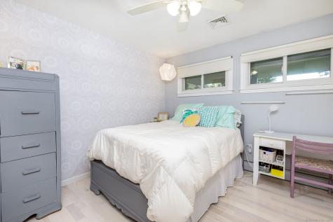 79 Briar Hill Road Norwich CT 06360