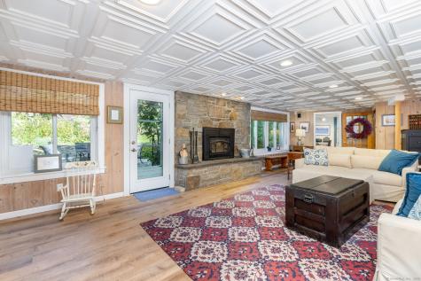 79 Briar Hill Road Norwich CT 06360