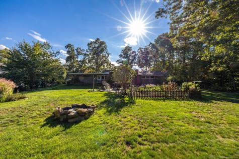 79 Briar Hill Road Norwich CT 06360