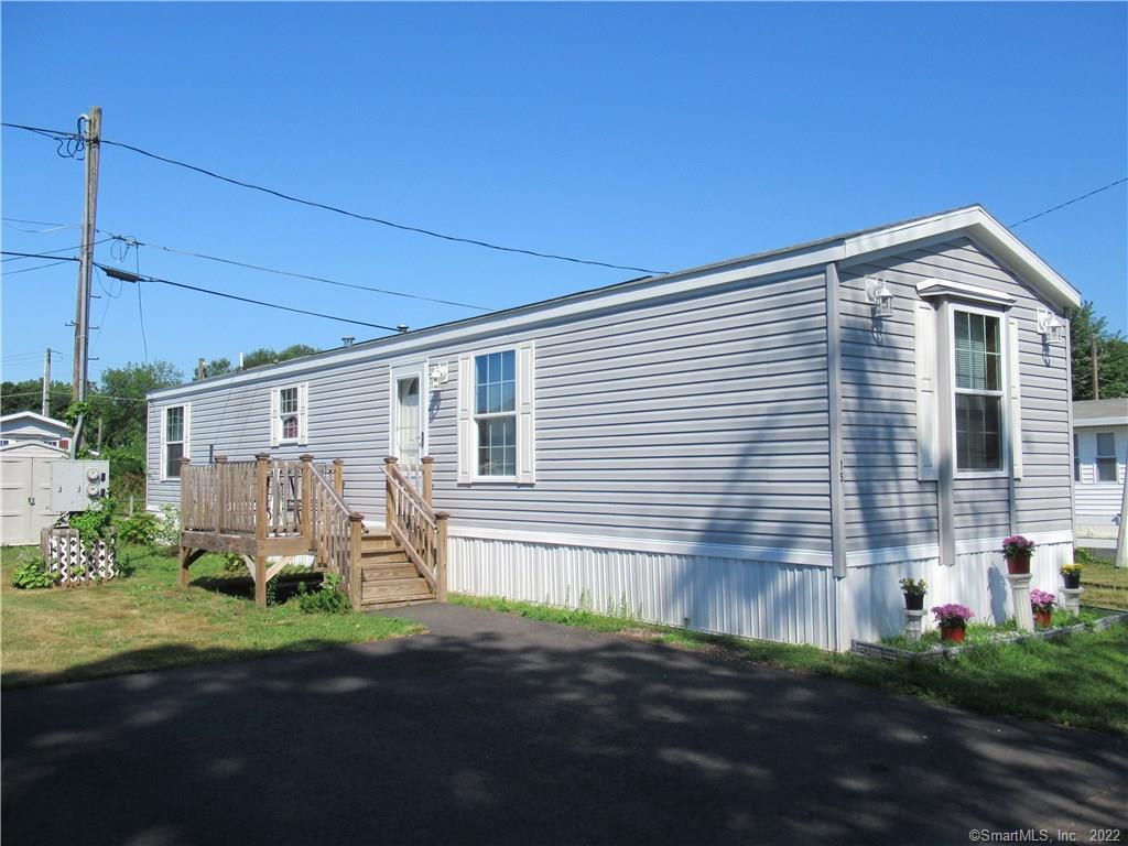 15 Pine Street East Windsor CT 06088
