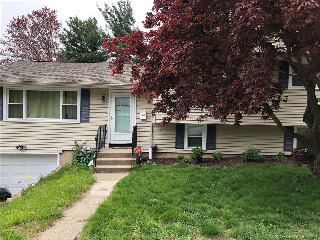18 Newport Drive Waterbury CT 06705