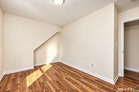 23 Mountain View Road Ansonia CT 06401