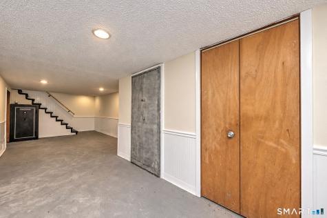23 Mountain View Road Ansonia CT 06401