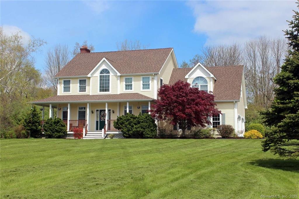 204 Wyassup Road North Stonington CT 06359