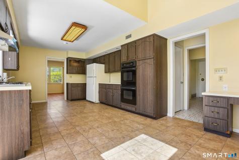 104 Knollwood Drive New Haven CT 06515