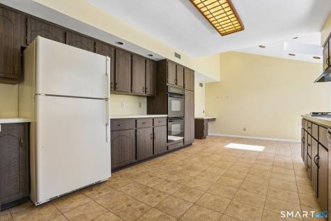 104 Knollwood Drive New Haven CT 06515