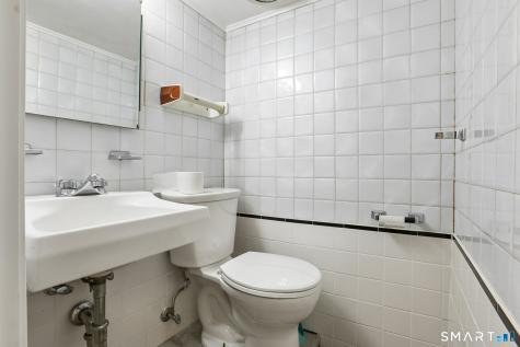 104 Knollwood Drive New Haven CT 06515