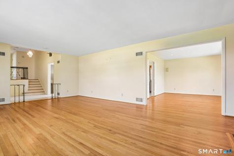 104 Knollwood Drive New Haven CT 06515