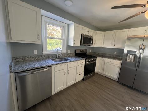 7 Illinois Court Montville CT 06370