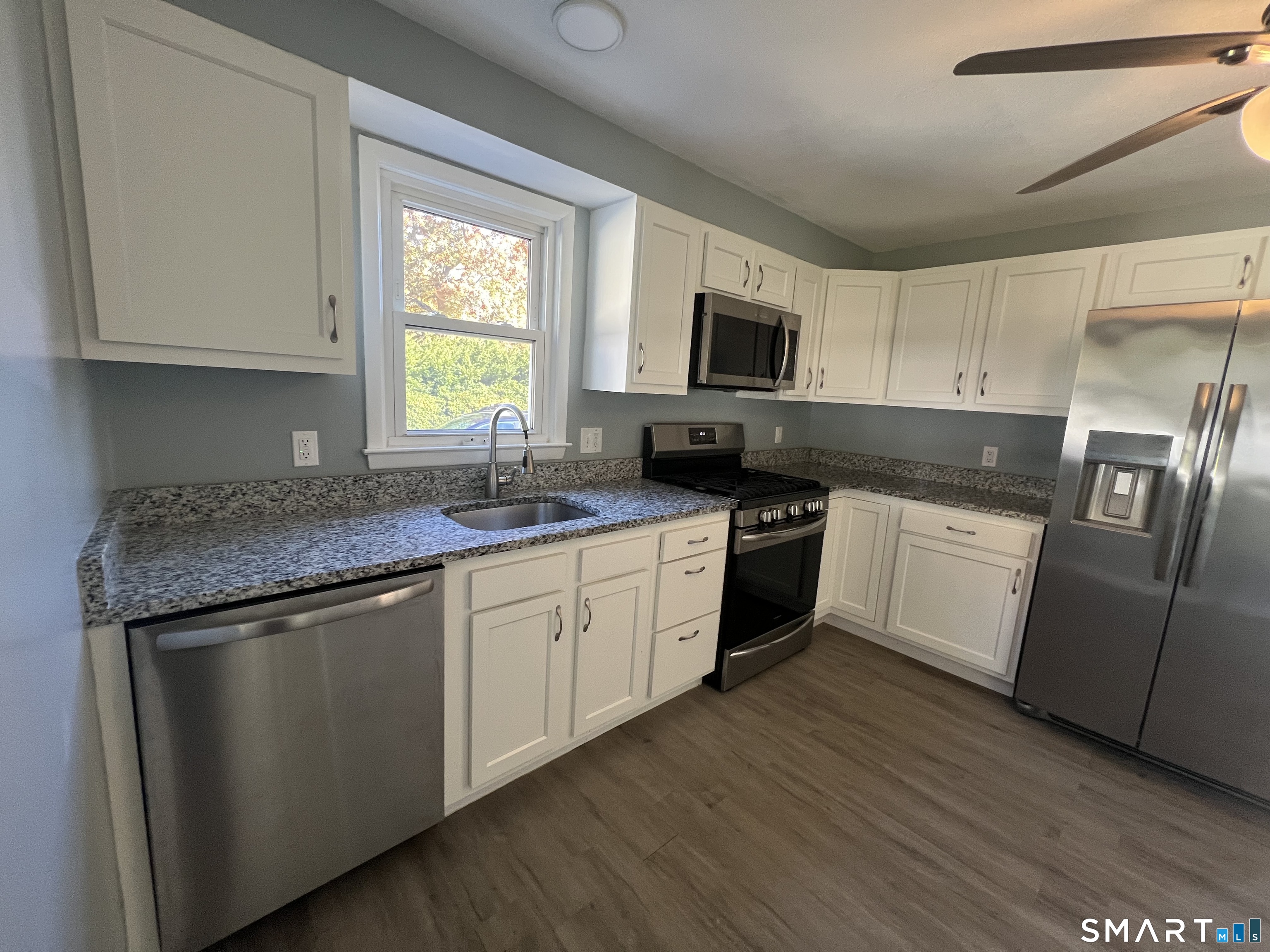 7 Illinois Court Montville CT 06370