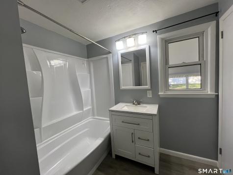 7 Illinois Court Montville CT 06370