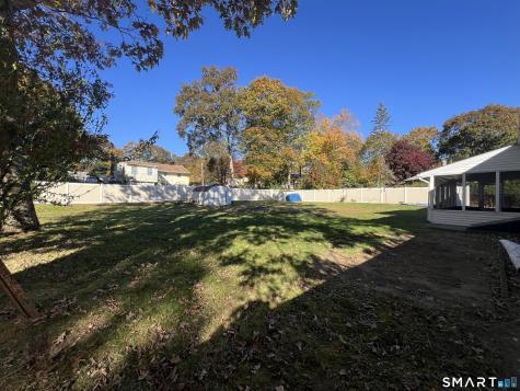 7 Illinois Court Montville CT 06370