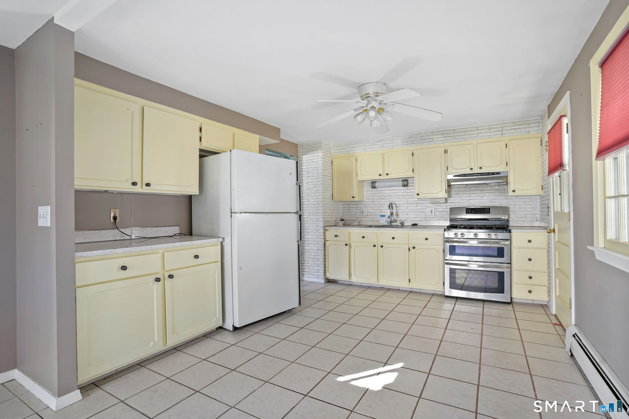 61 Rustic Lane East Hartford CT 06118