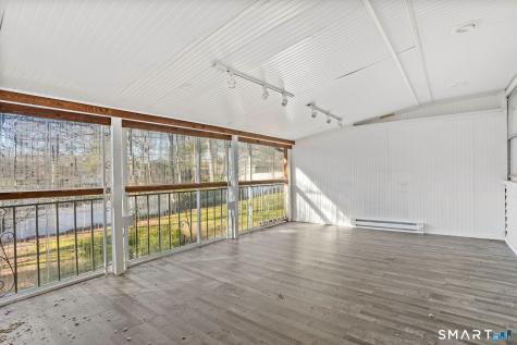 61 Rustic Lane East Hartford CT 06118