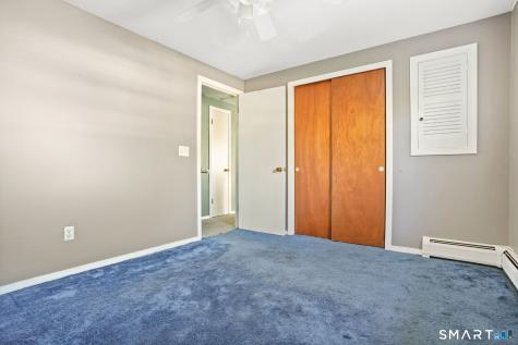 61 Rustic Lane East Hartford CT 06118