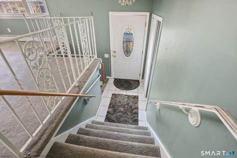 61 Rustic Lane East Hartford CT 06118