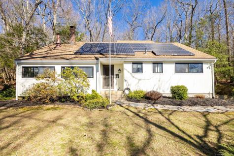 206 New Road Avon CT 06001