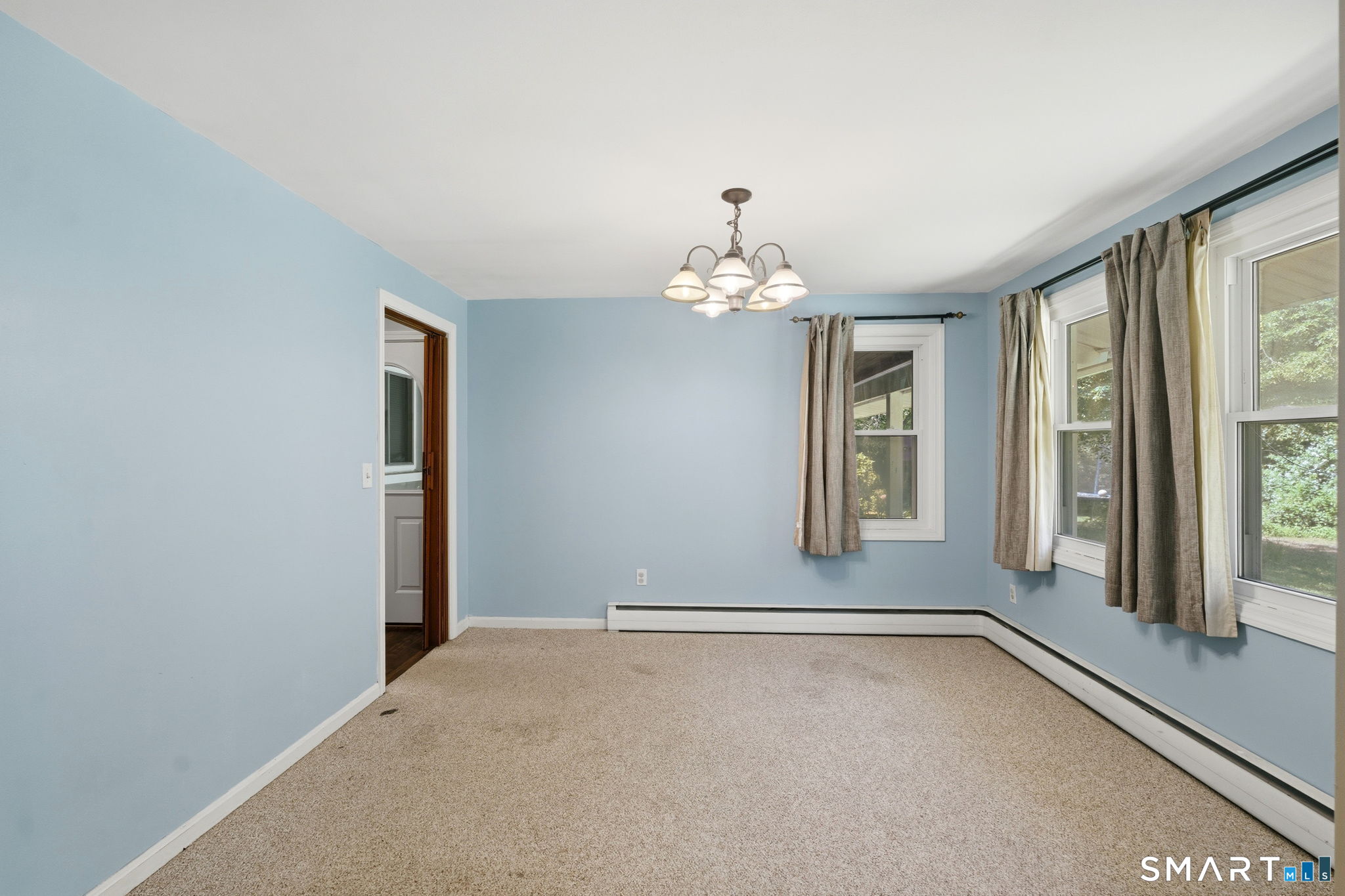 35 Woodridge Circle Ledyard CT 06335