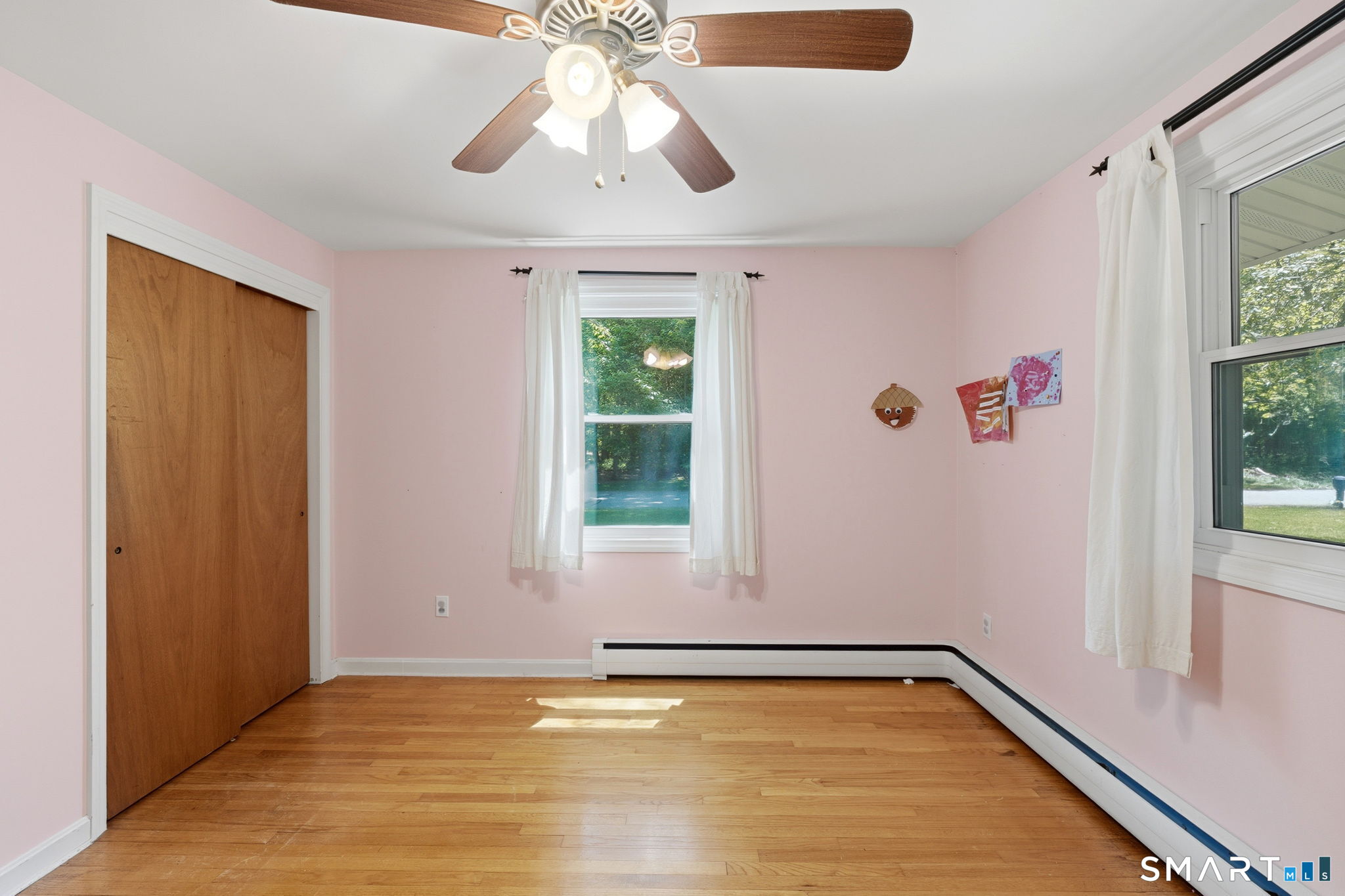 35 Woodridge Circle Ledyard CT 06335