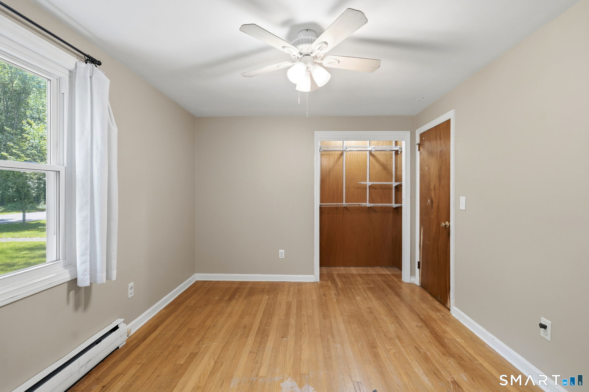 35 Woodridge Circle Ledyard CT 06335