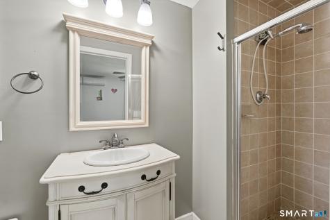35 Woodridge Circle Ledyard CT 06335