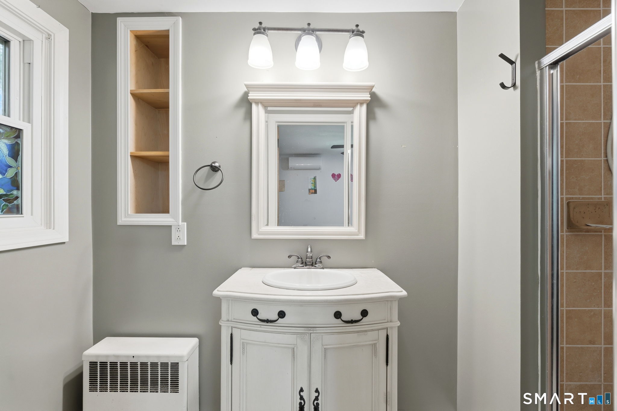 35 Woodridge Circle Ledyard CT 06335