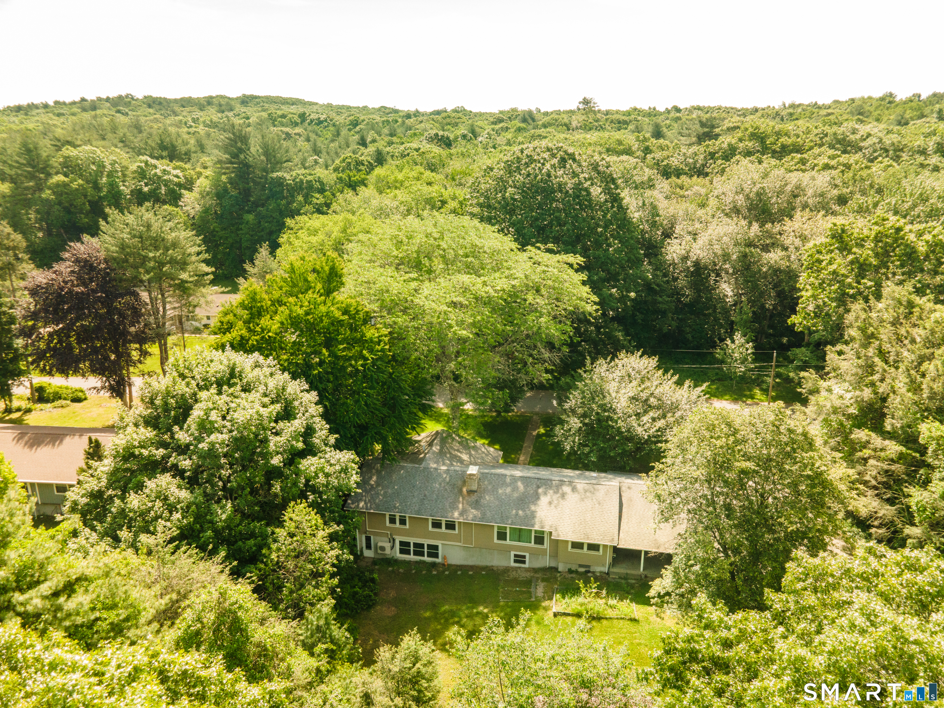 35 Woodridge Circle Ledyard CT 06335