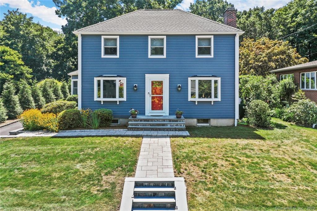 10 Hunt Terrace Greenwich CT 06831