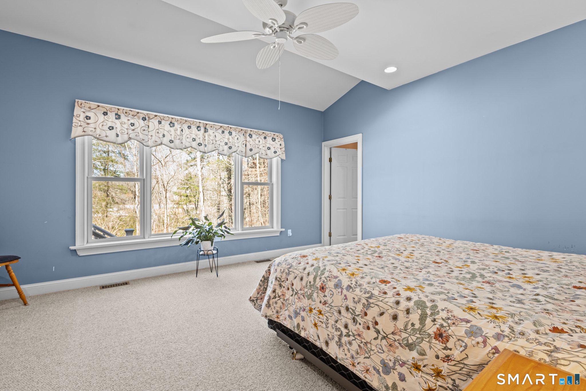 17 Blackwells Landing Brooklyn CT 06234