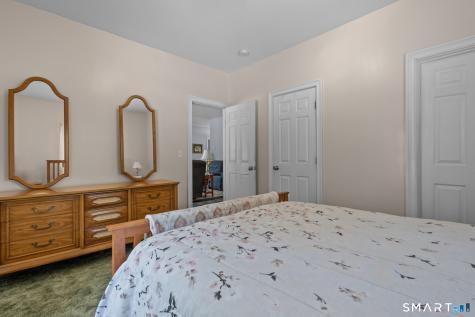 17 Blackwells Landing Brooklyn CT 06234