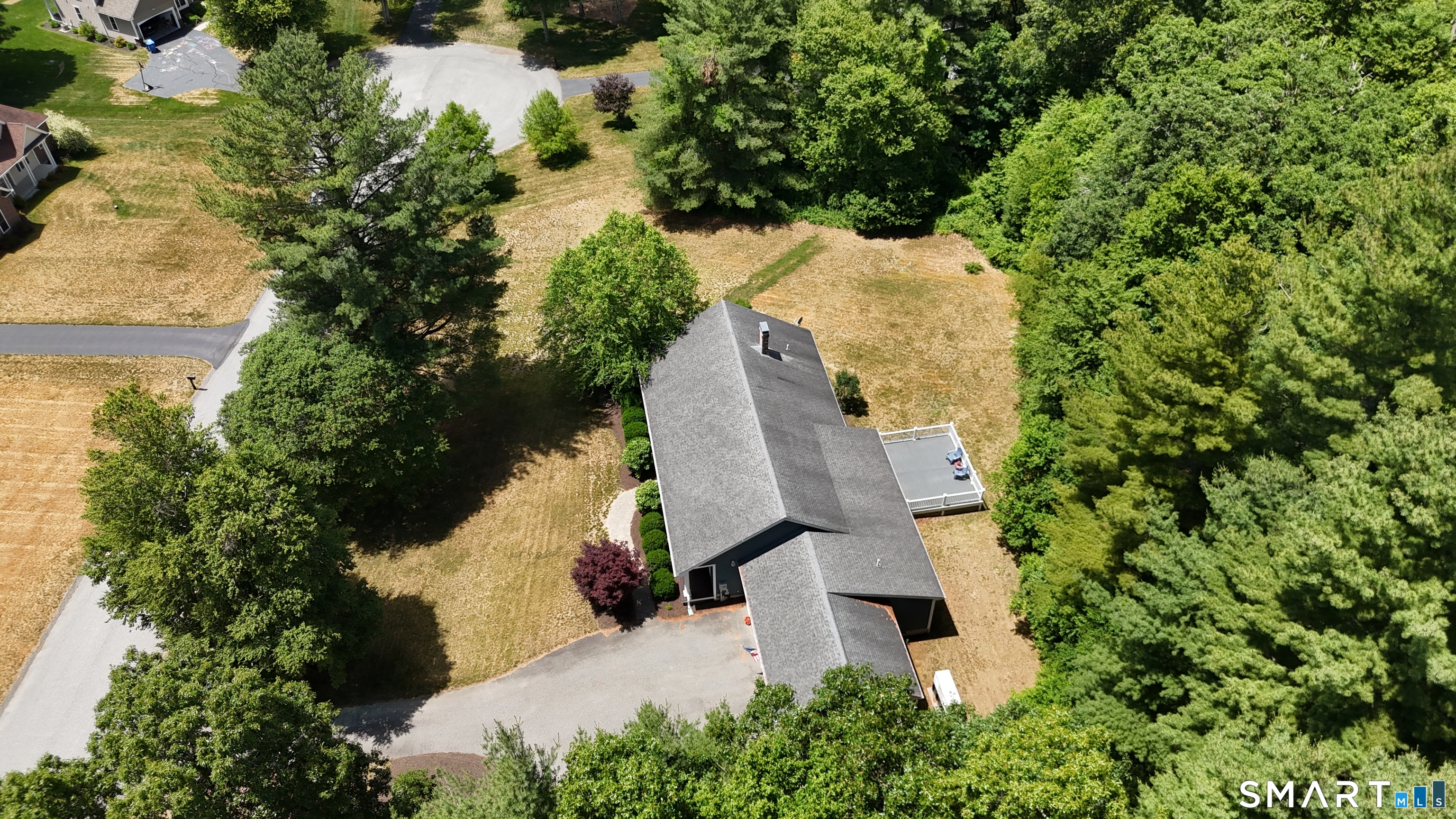 17 Blackwells Landing Brooklyn CT 06234