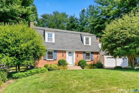 14 Richard Road Simsbury CT 06070