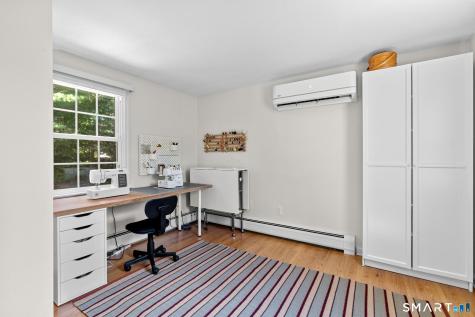 14 Richard Road Simsbury CT 06070