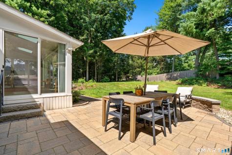 14 Richard Road Simsbury CT 06070