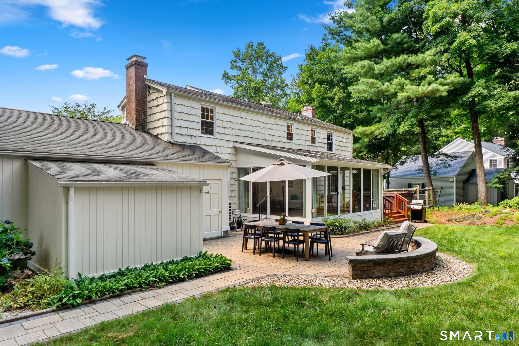 14 Richard Road Simsbury CT 06070