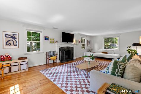 14 Richard Road Simsbury CT 06070