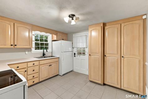 57 Burnbrook Road East Hartford CT 06118