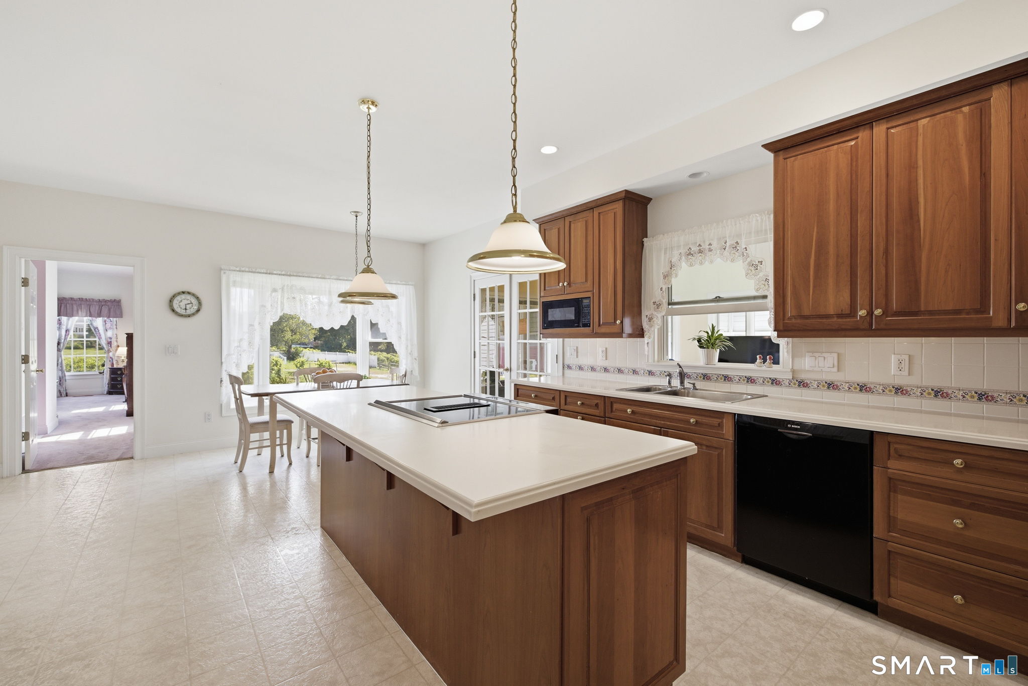 129 West Town Street Lebanon CT 06249