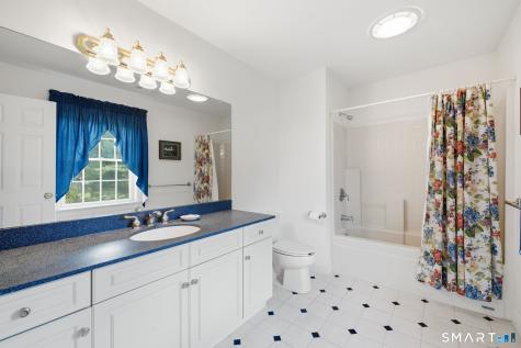 129 West Town Street Lebanon CT 06249