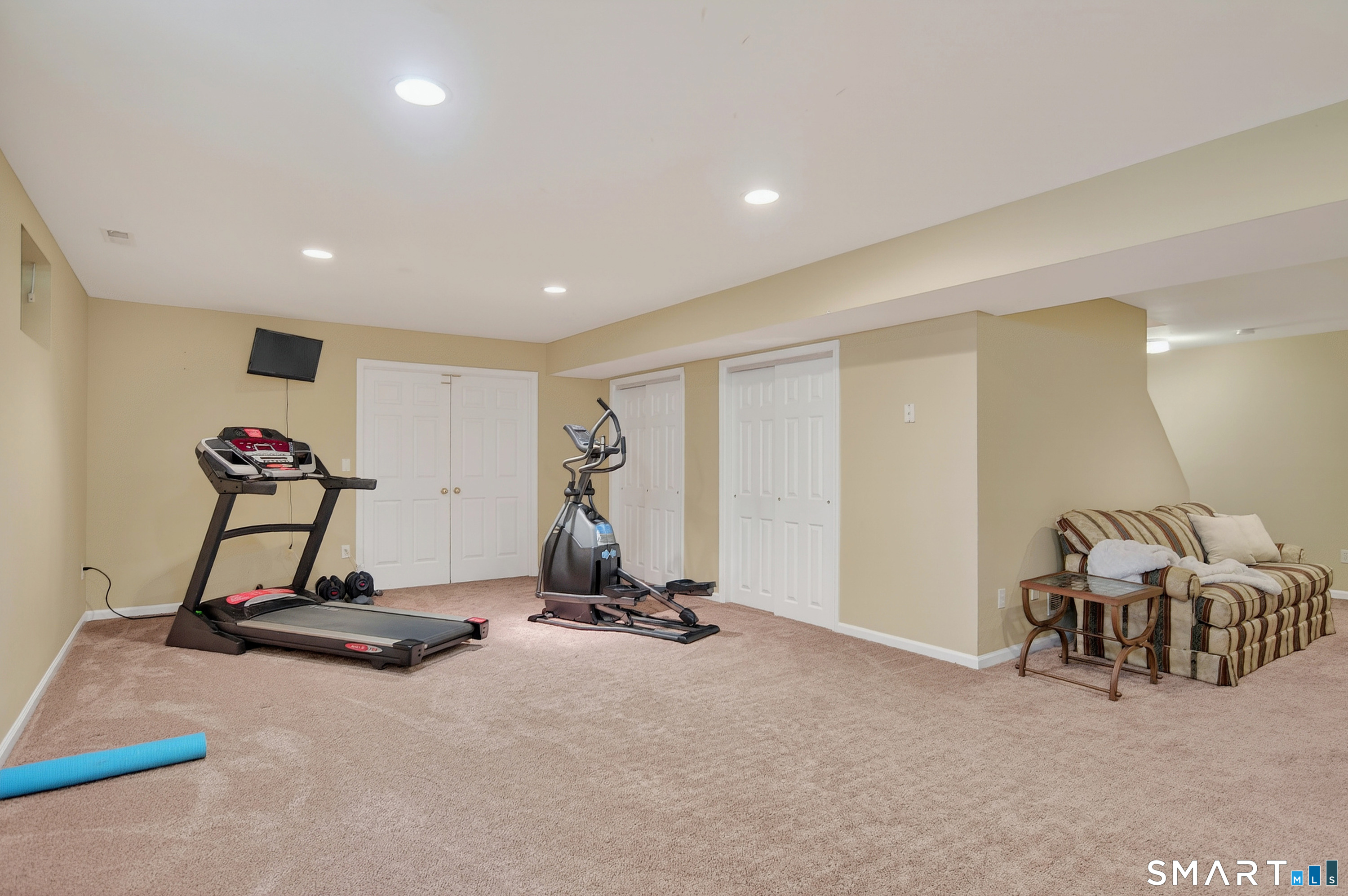 10 Yogananda Street Newtown CT 06482