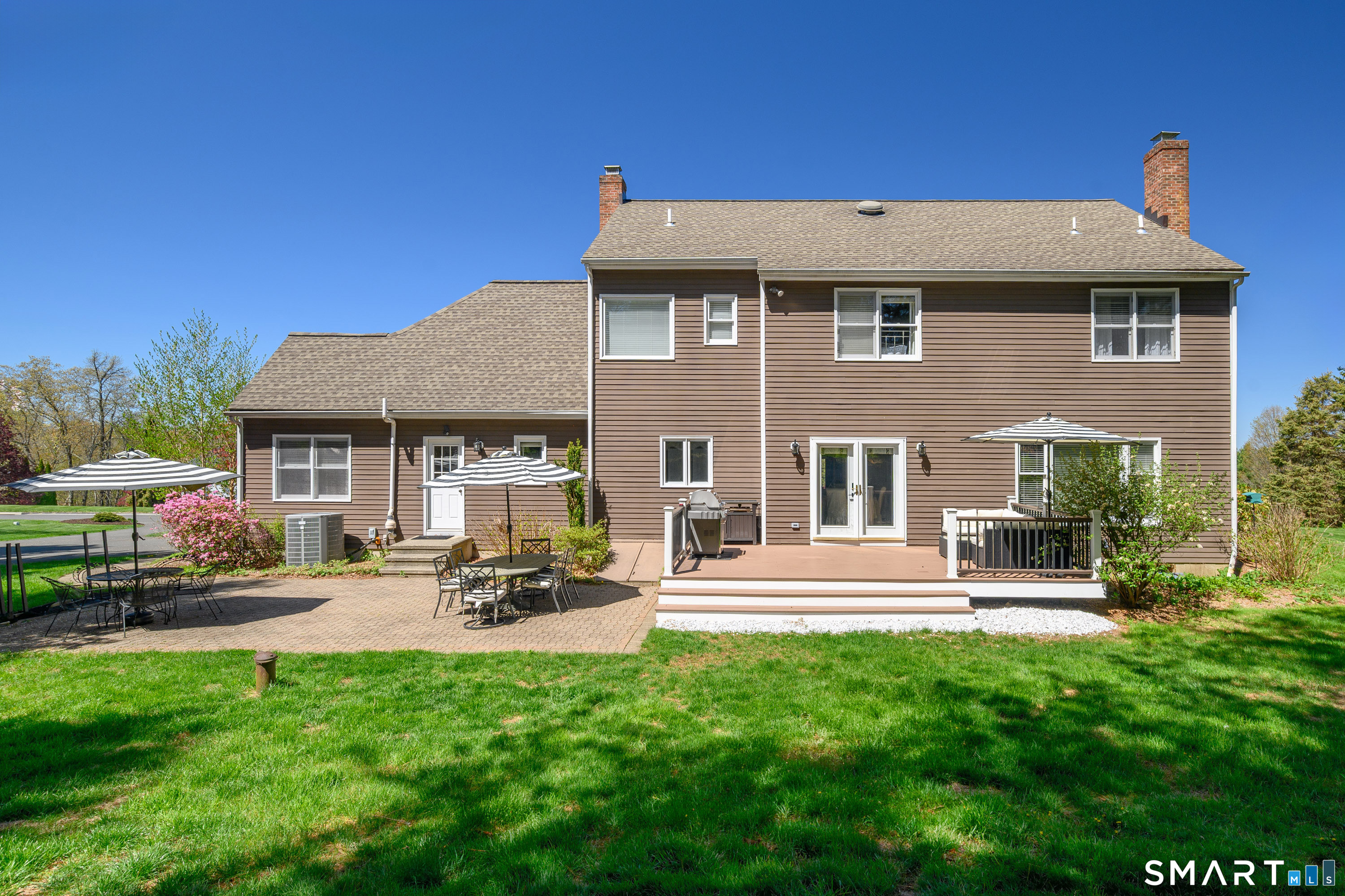10 Yogananda Street Newtown CT 06482