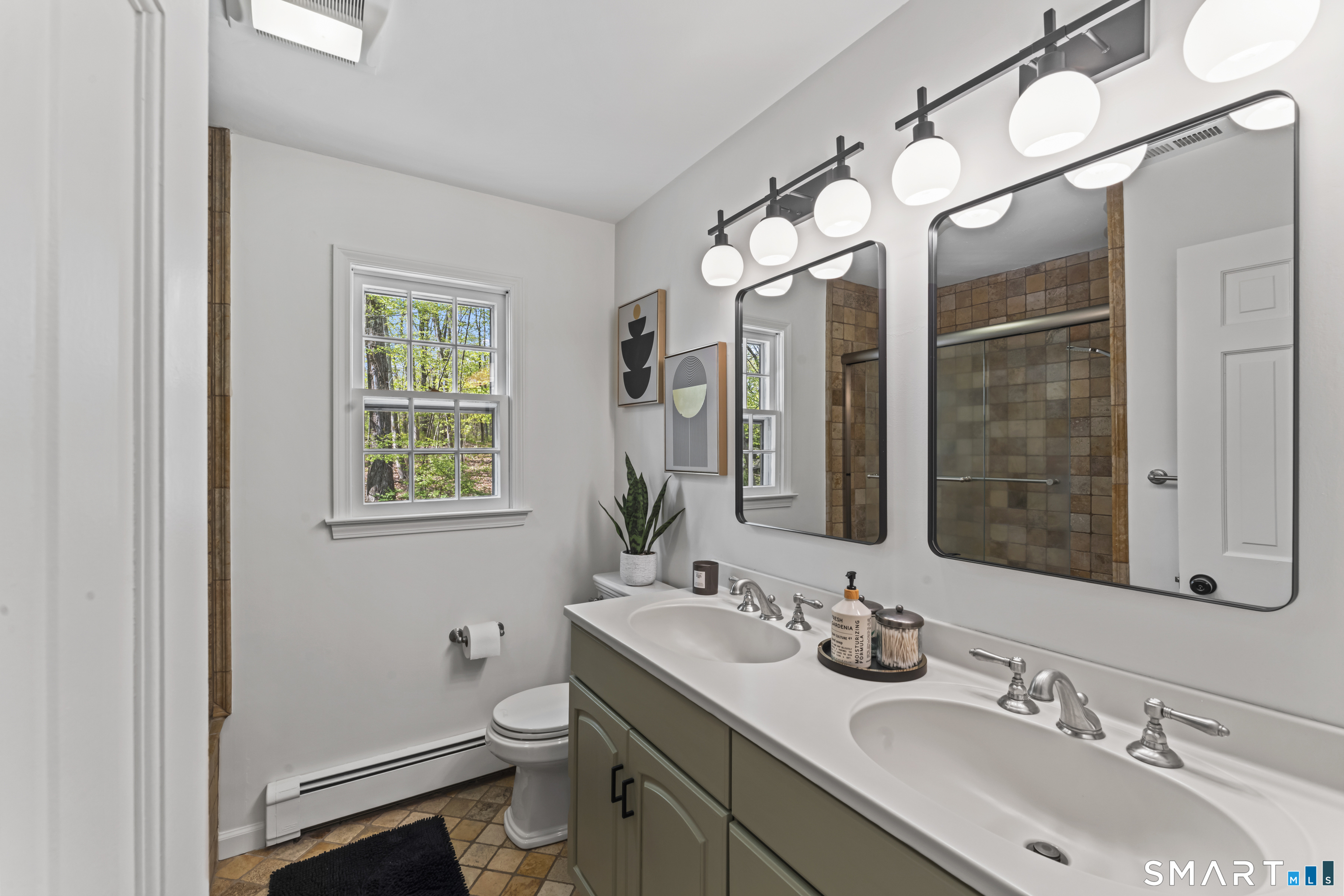 7 Arapaho Road Brookfield CT 06804