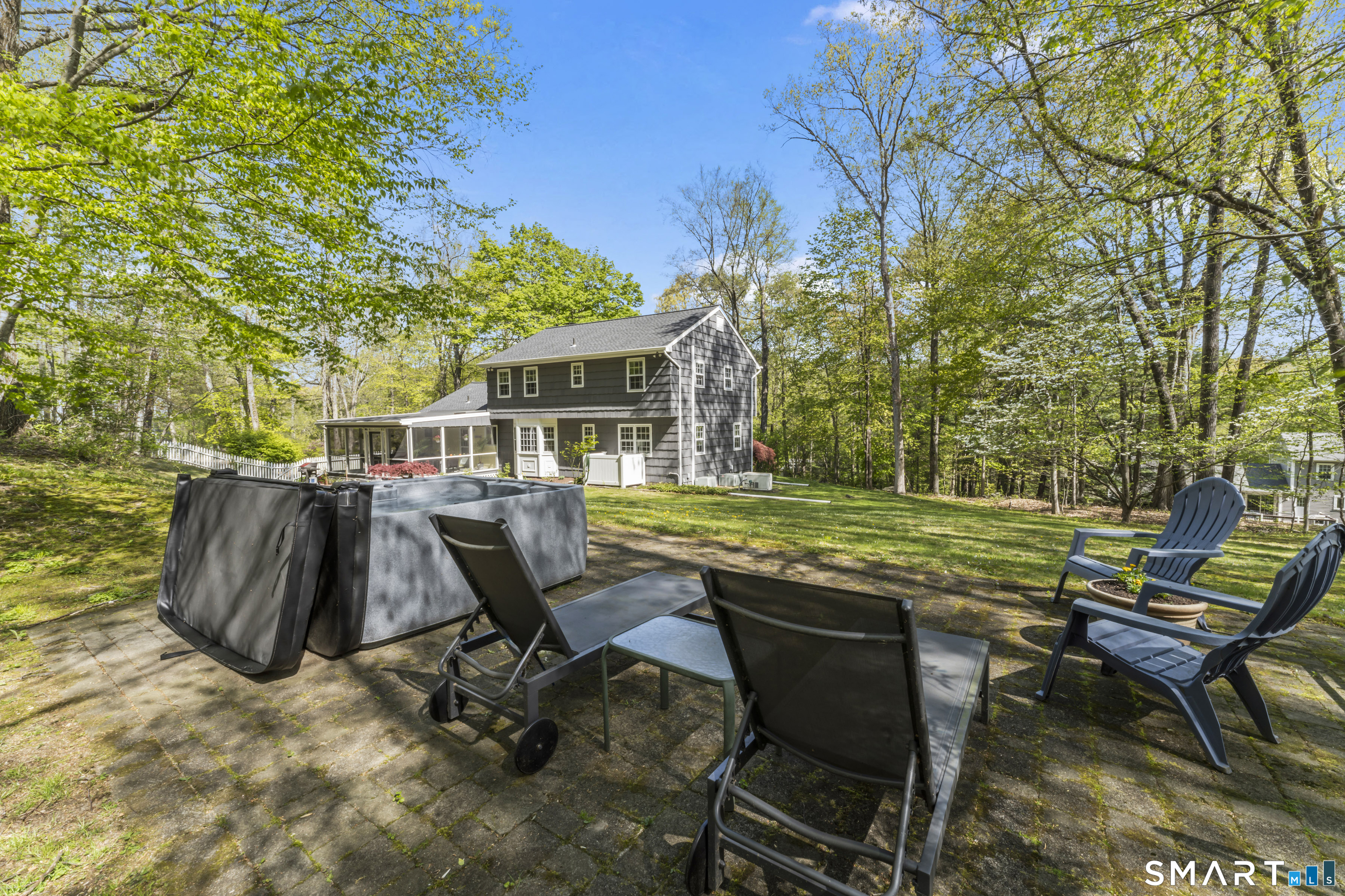 7 Arapaho Road Brookfield CT 06804