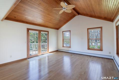 19 Seaside Avenue Guilford CT 06437