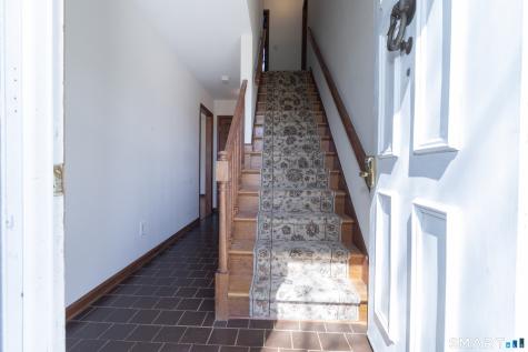 19 Seaside Avenue Guilford CT 06437