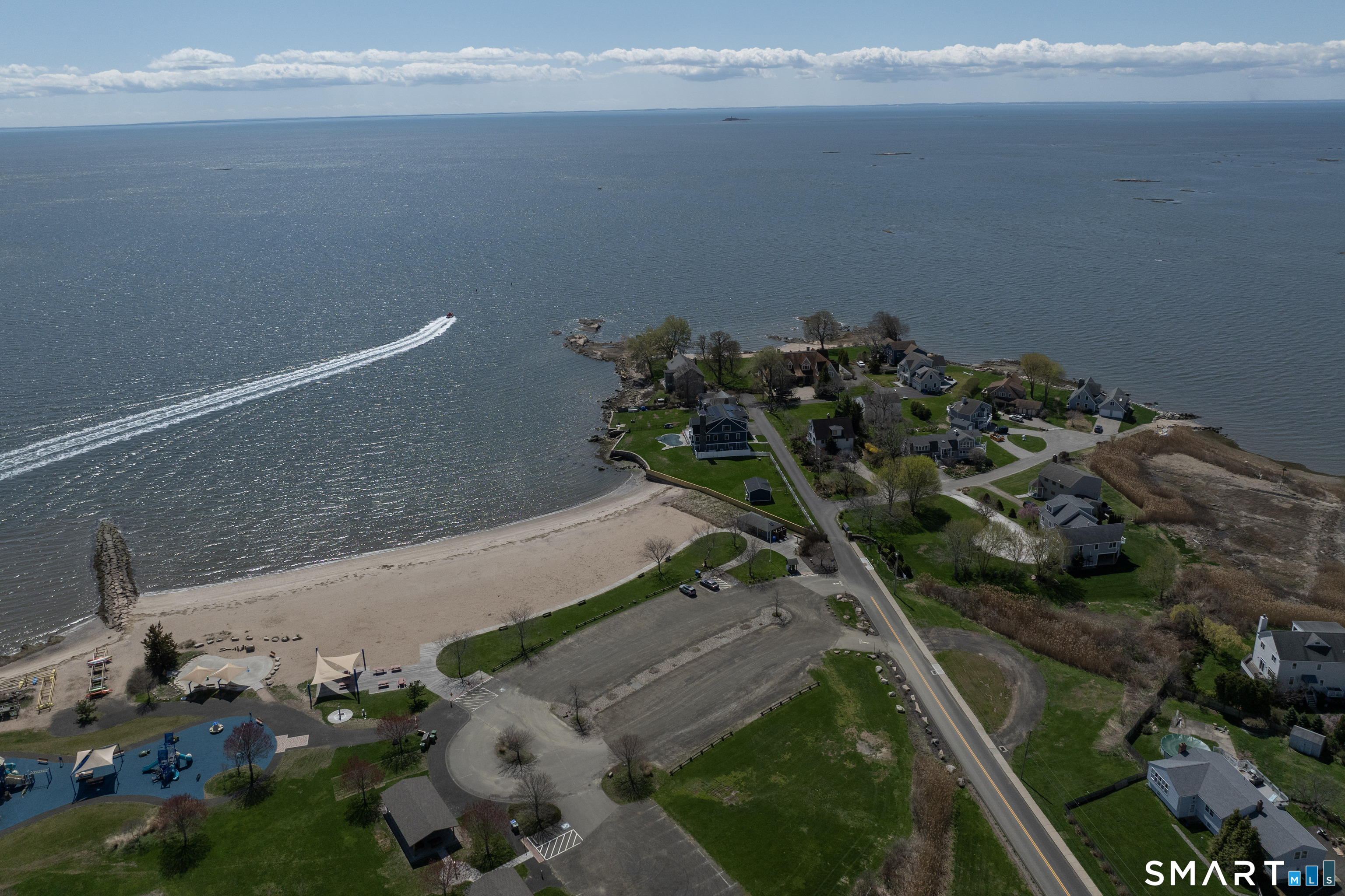 19 Seaside Avenue Guilford CT 06437