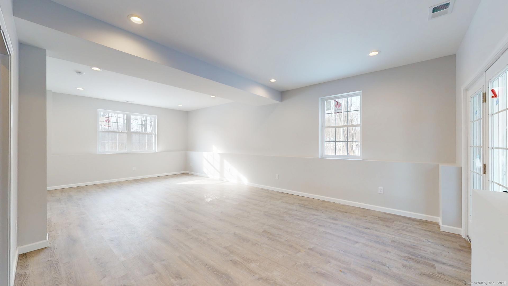 25 First Avenue Enfield CT 06082